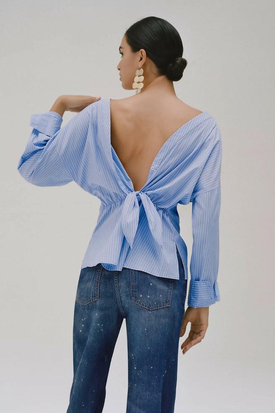 New Anthropologie Button-Back Blouse By Harshman $130 Size Medium Blue Striped